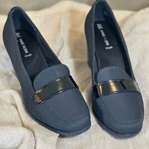 Anne Klein Women's Black Loafers